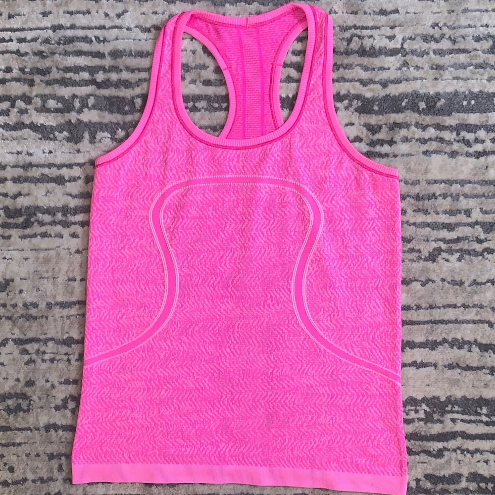 Lululemon Swiftly Tech Racerback Tank Top Pink Size 8